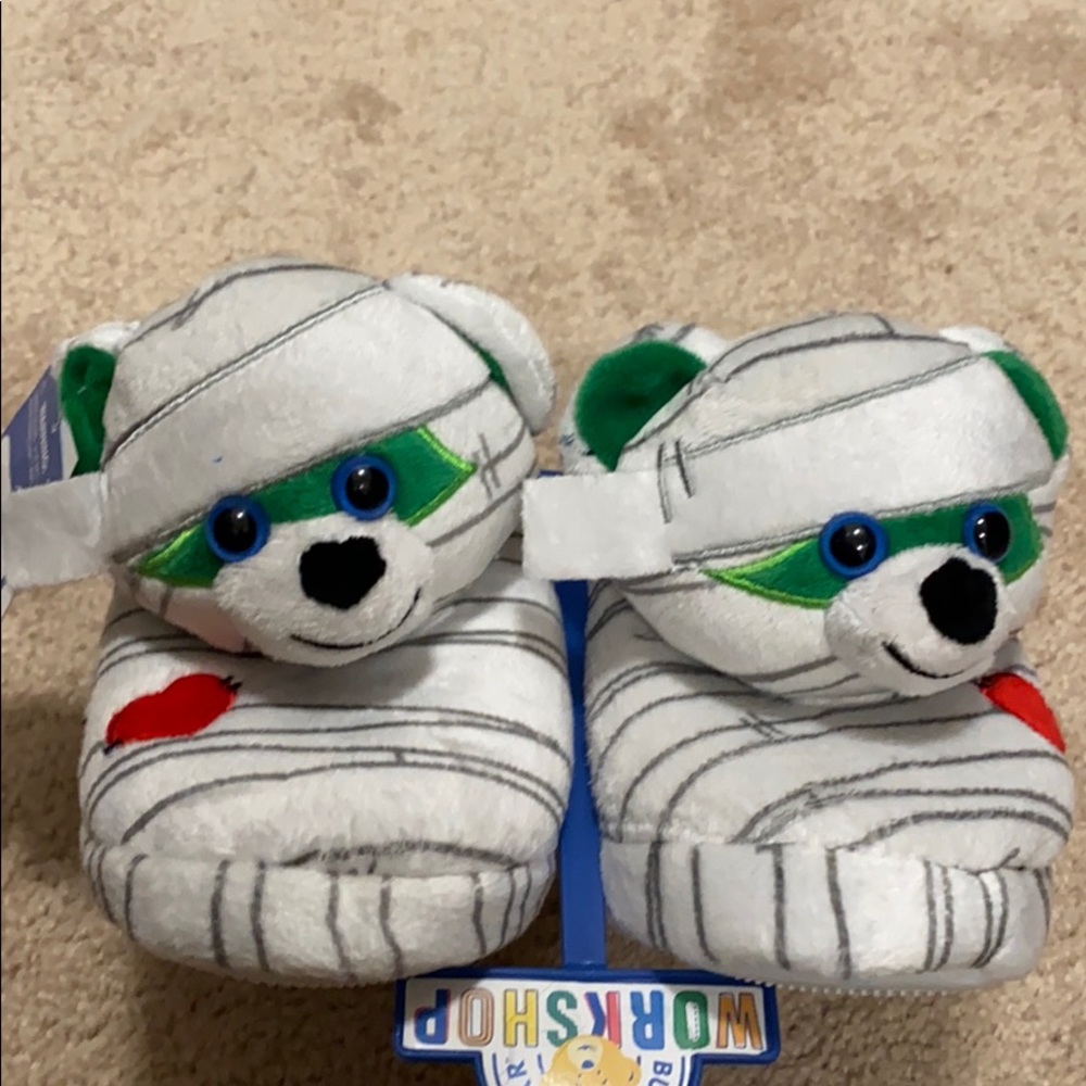 Halloween slippers